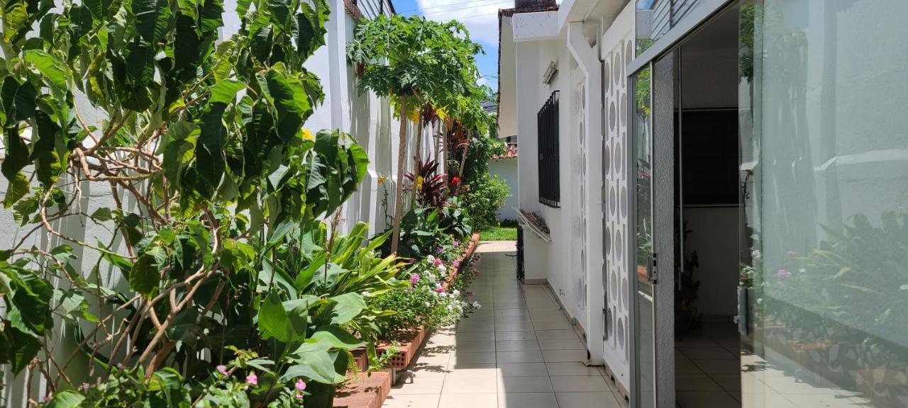Hotel Hostal Backpackers Travelero Santa Cruz de La Sierra Esterno foto